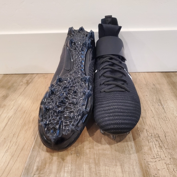 JORDAN ALPHA MENACE ELITE 2 FLYKNIT FOOTBALL CLEATS MENS - Picture 6 of 6